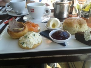 One of the best places for client meetings in London: afternoon tea at Waterstones, Piccadilly